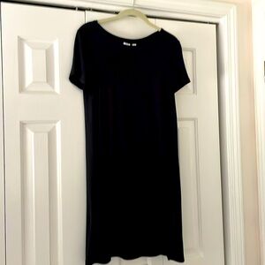 Black GAP Aline elbow sleeve dress